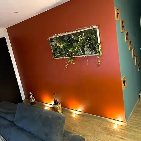 Проживание в семье Dans Maison Chaleureuse